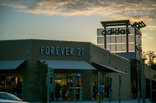 Shopping Mall «Seattle Premium Outlets», reviews and photos, 10600 Quil Ceda Blvd, Tulalip, WA 98271, USA