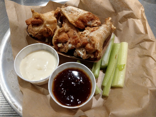 Bar «Lowell Beer Works», reviews and photos, 203 Cabot St, Lowell, MA 01854, USA