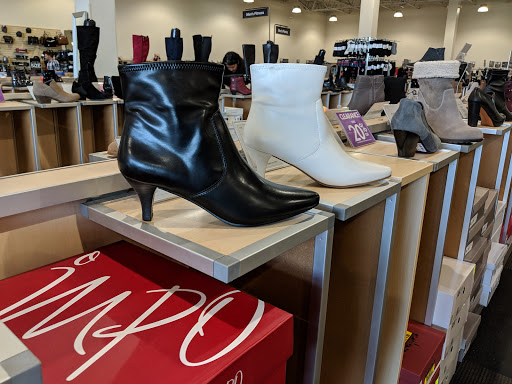 Shoe Store «DSW Designer Shoe Warehouse», reviews and photos, 10515 N Mopac Expy, Austin, TX 78759, USA