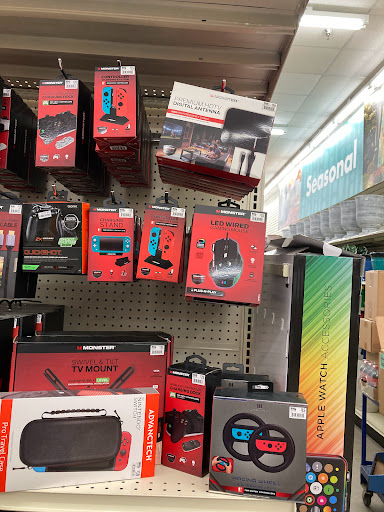 Discount Store «Big Lots», reviews and photos, 6282 Pearl Rd, Parma Heights, OH 44130, USA