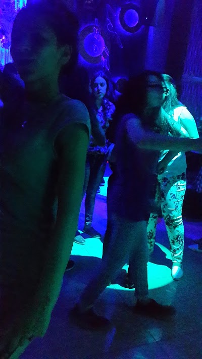 Photos of M.K. Karaoke Club