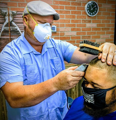 Barber Shop «Brookhollow Barber Shop», reviews and photos, 15138 San Pedro Ave, San Antonio, TX 78232, USA