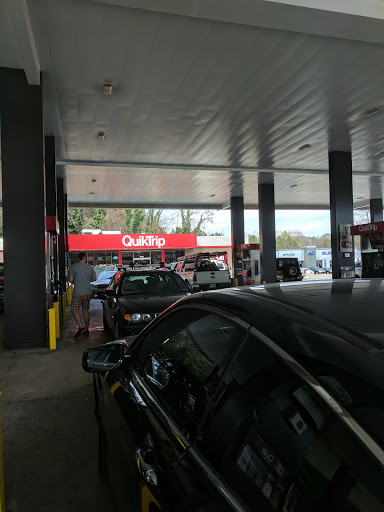Gas Station «QuikTrip», reviews and photos, 1910 Lawrenceville Hwy, Decatur, GA 30033, USA