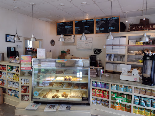 Donut Shop «Uncle Leo’s Not Just Coffee & Donuts», reviews and photos, 19 Main St, Redding, CT 06896, USA