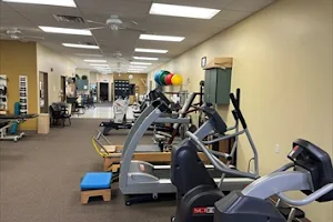 Select Physical Therapy - Independence South image