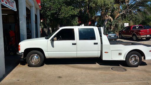 Transmission Shop «AAMCO Transmissions & Total Car Care», reviews and photos, 460 S Woodland Blvd, DeLand, FL 32720, USA