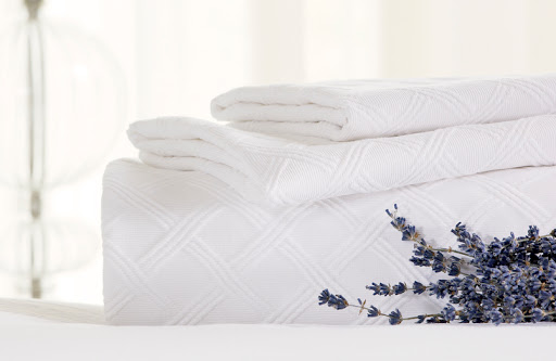 Dry Cleaner «Wooven Dry Cleaning and Wash & Fold», reviews and photos, 2300 W Copans Rd #3, Pompano Beach, FL 33069, USA