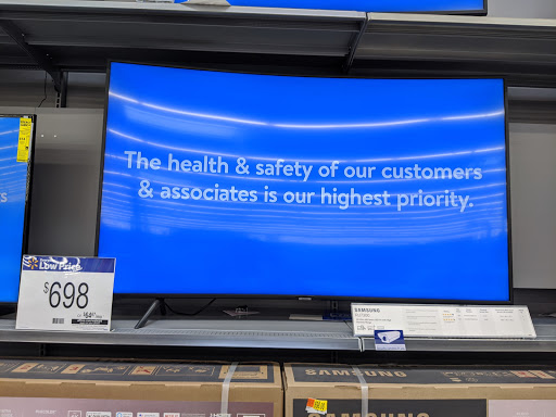 Department Store «Walmart Supercenter», reviews and photos, 180 Veterans Dr N, Huntingdon, TN 38344, USA