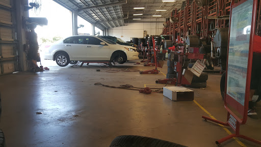 Tire Shop «Discount Tire Store - San Marcos», reviews and photos, 2227 S Interstate 35, San Marcos, TX 78666, USA