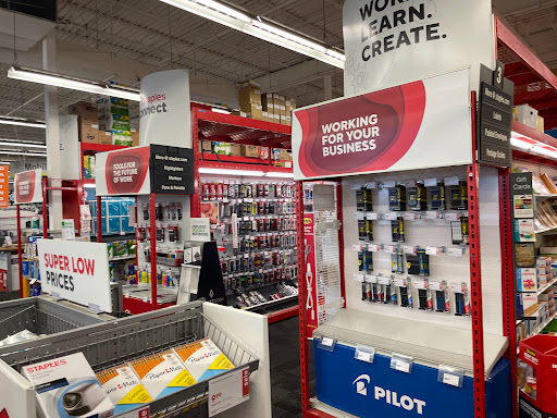 Office Supply Store «Staples», reviews and photos, 2003 Plank Rd, Fredericksburg, VA 22401, USA