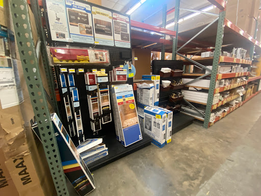 Home Improvement Store «Surplus Warehouse», reviews and photos, 727 S Orange Blossom Trail, Apopka, FL 32703, USA