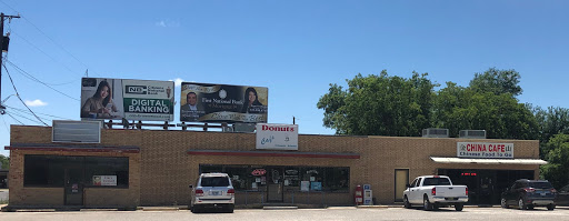 Donut Shop «Donut Cafe», reviews and photos, 1417 Austin Ave, Brownwood, TX 76801, USA
