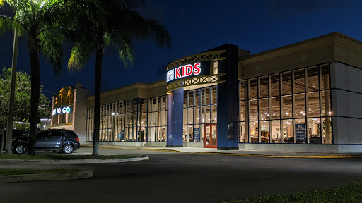 Furniture Store «Rooms To Go & Rooms To Go Kids Furniture Store - Cutler Bay», reviews and photos, 18722 S Dixie Hwy, Cutler Bay, FL 33157, USA