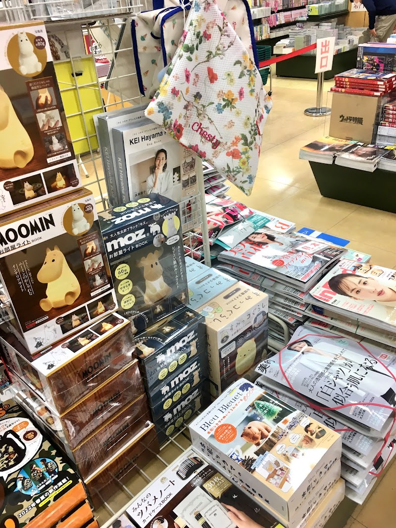 くまざわ書店 千代田橋店