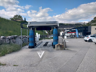 Station U à Verclause