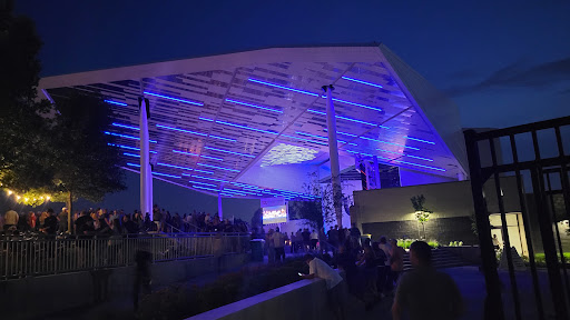 Live Music Venue «Indiana Farm Bureau Insurance Lawn», reviews and photos, 801 W Washington St, Indianapolis, IN 46204, USA