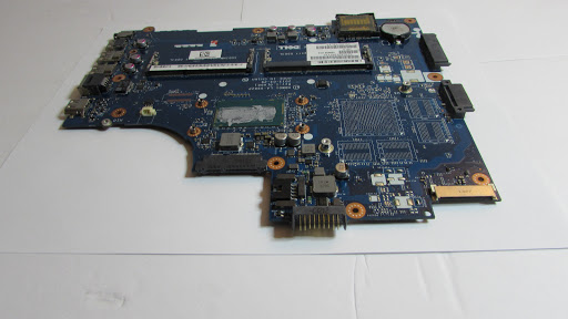 Computer Repair Service «IQ Computer Services Alexandria», reviews and photos, 1591B N Van Dorn St, Alexandria, VA 22304, USA