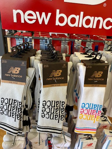 Shoe Store «New Balance Westchester», reviews and photos, 350 Tarrytown Rd, White Plains, NY 10607, USA