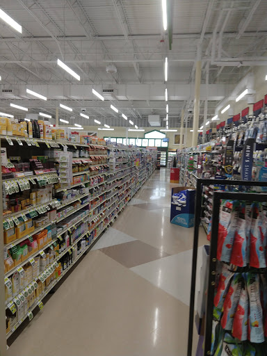 Grocery Store «Lowes Foods of Ocean Isle Beach», reviews and photos, 6278 Beach Dr SW #5, Ocean Isle Beach, NC 28469, USA