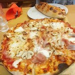 Photo n°2 de l'avis de MrLenighma. fait le 07/03/2020 à 05:44 sur le  Pizzeria da Pino à Genoa