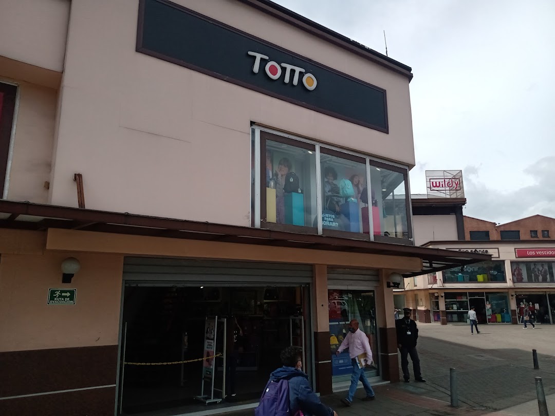 Totto Carrera 60, Bogotá, Colombia