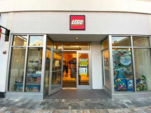The LEGO® Store Ala Moana Center