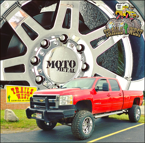 Truck Accessories Store «Trails West», reviews and photos, 12290 National Rd SW, Pataskala, OH 43062, USA