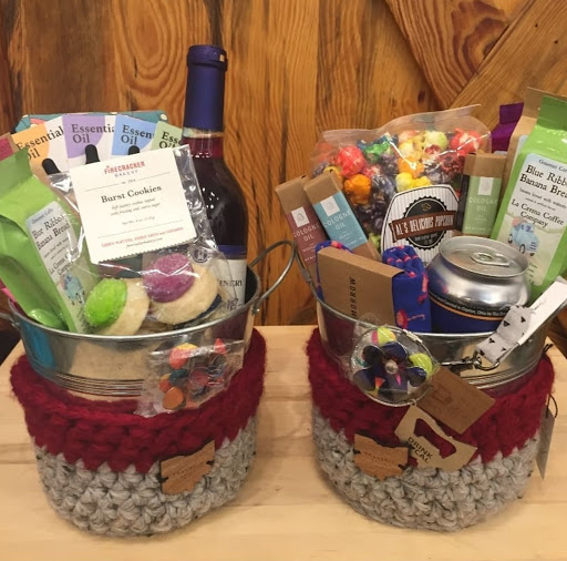 Gift Shop «Celebrate Local - Shop the Best of Ohio», reviews and photos, 3952 Townsfair Way, Columbus, OH 43219, USA