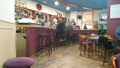Cafetería Pub Marlene - Av. de Aspe, 4, 03400 Villena, Alicante, España