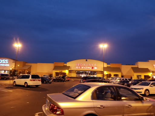 Clothing Store «Ross Dress for Less», reviews and photos, 3900 Sisk Rd, Modesto, CA 95356, USA