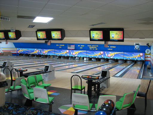 Bowling Alley «Warpath Bowling Lanes», reviews and photos, 2449 Memorial Blvd, Kingsport, TN 37664, USA