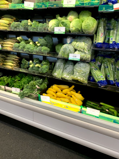 Supermarket «Hy-Vee», reviews and photos, 601 N 3rd Pl, Manhattan, KS 66502, USA