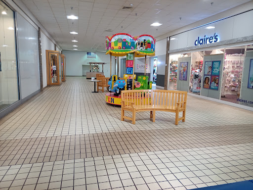 Shopping Mall «Towne Mall», reviews and photos, 1704 N Dixie Hwy, Elizabethtown, KY 42701, USA