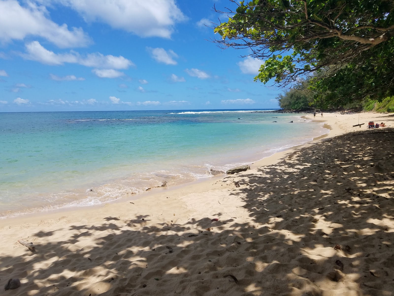 Foto von Moloa'a Beach mit geräumige bucht