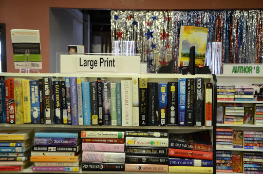 Book Store «Book Trader Tan America», reviews and photos, 217 N 2nd Ave W, Newton, IA 50208, USA