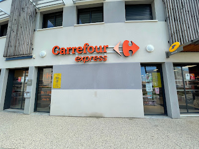 Carrefour Express à Valence