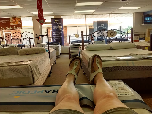Mattress Store «City Wide Mattress», reviews and photos, 700 W Jefferson St, Shorewood, IL 60404, USA