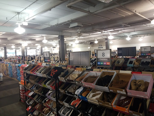 Shoe Store «DSW Designer Shoe Warehouse», reviews and photos, 2500 Central Park Ave, Yonkers, NY 10710, USA
