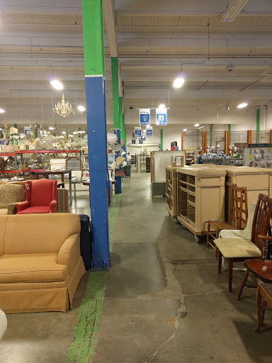 Appliance Store «Washington County Habitat for Humanity ReStore», reviews and photos, 13475 SW Millikan Way, Beaverton, OR 97005, USA