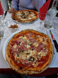 Plats et boissons du Restaurant italien Pizza Roma à Ris-Orangis - n°1