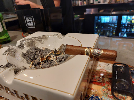 Cigar Shop «Cigar Room 2», reviews and photos, 378 Walnut St Ext, Agawam, MA 01001, USA