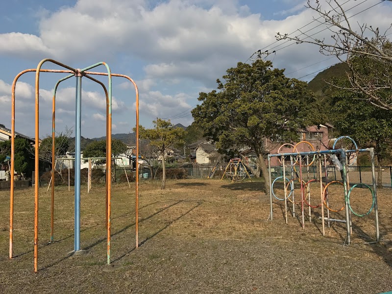海野小池児童公園