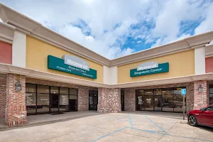 Memorial Physician Clinics Family Medicine and Walk-In Clinic Acadian Plaza image