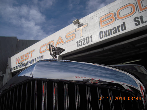 Auto Body Shop «West Coast Body & Paint», reviews and photos, 15201 Oxnard St # H, Van Nuys, CA 91411, USA