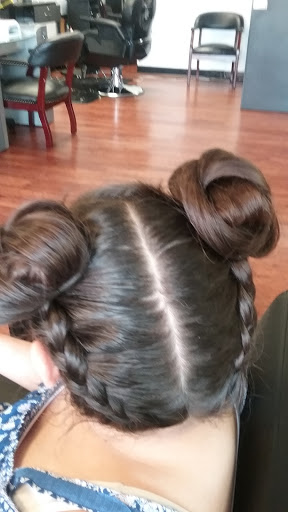 Beauty Salon «Luz & Sol Beauty Salon», reviews and photos, 1803 W Grand St, Springfield, MO 65802, USA