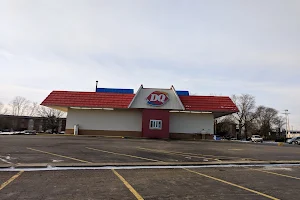 Dairy Queen image