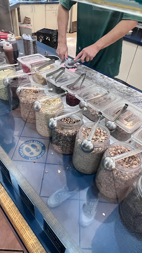 Ice Cream Shop «Marble Slab Creamery», reviews and photos, 14 Biltmore Ave, Asheville, NC 28801, USA