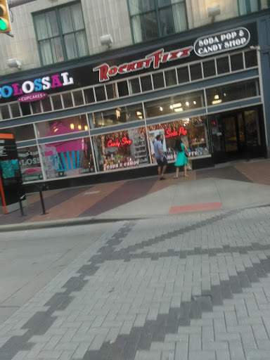 Bakery «Colossal Cupcakes», reviews and photos, 528 Euclid Ave, Cleveland, OH 44114, USA