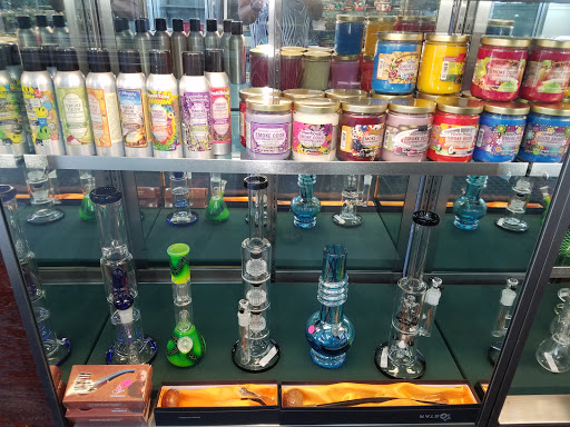 Tobacco Shop «Twenty One Plus Smoke Shop», reviews and photos, 144 Bowdoin St, Dorchester, MA 02122, USA