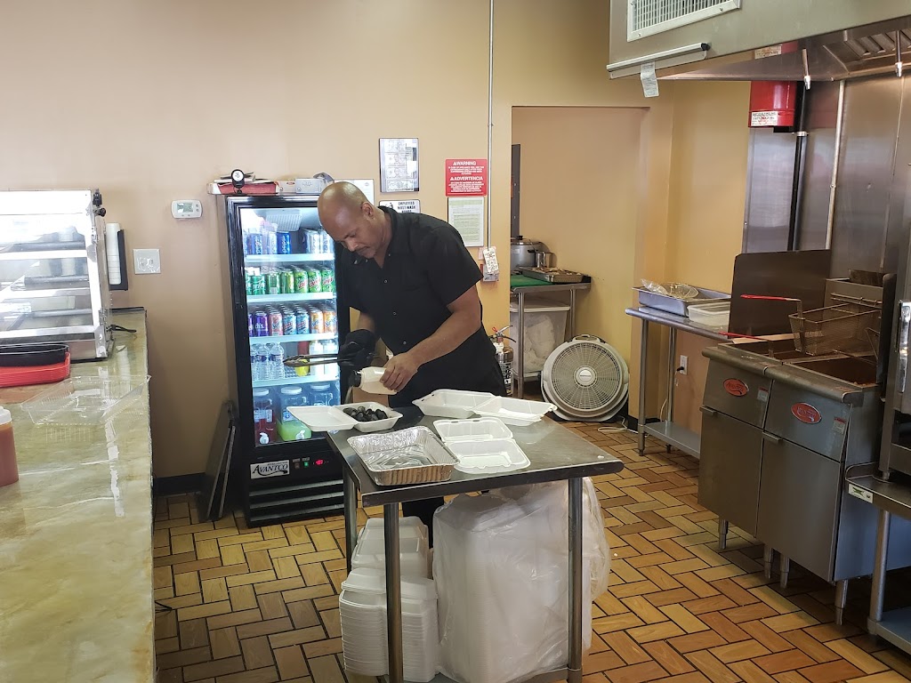 Ms Gwens Fish & Chips 18302